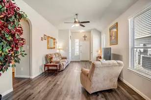 2816 Madison Dr, Conroe, TX 77304 - Photo 5