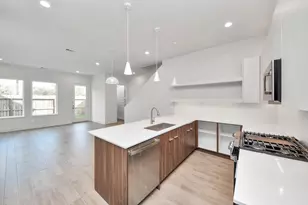 3003 Ocean Cay Dr, Houston, TX 77047 - Photo 7