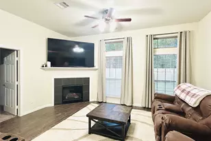 7114 Limestone Cir, Manvel, TX 77578 - Photo 9