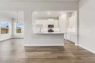 3747 Crawford St, Bay City, TX 77414 - Photo 11