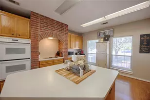 319 County Rd 131A, Hallettsville, TX 77964 - Photo 11