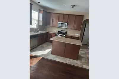 7034 Sun Creek Drive Drive, Hitchcock, TX 77563 - Photo 11