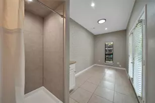 734 Lake View Dr, Montgomery, TX 77356 - Photo 15