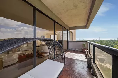 49 Briar Hollow Lane #1105, Houston, TX 77027 - Photo 25