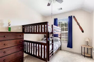 16011 Walnut Shores Dr, Houston, TX 77044 - Photo 9