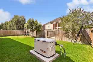 16011 Walnut Shores Dr, Houston, TX 77044 - Photo 35