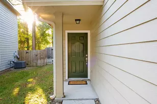 11 Summer Haze Cir, The Woodlands, TX 77382 - Photo 3
