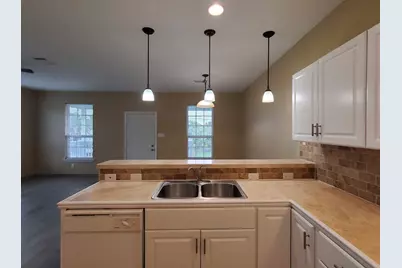 527 12th Street Street, San Leon, TX 77539 - Photo 11