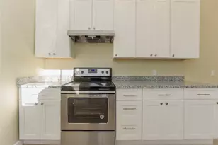 1219 33rd St, Galveston, TX 77550 - Photo 11