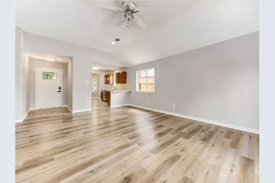 3606 Woodcreek Glen Lane, Houston, TX 77073 - Photo 11