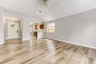 3606 Woodcreek Glen Ln, Houston, TX 77073 - Photo 11