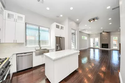 2310 Converse Street, Houston, TX 77006 - Photo 11