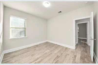 143 W Wading Pond Circle, Tomball, TX 77375 - Photo 7