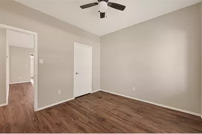 9418 Belleclaire Lane, Houston, TX 77044 - Photo 21