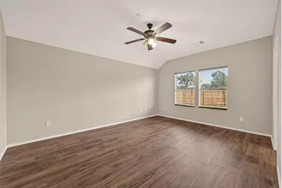 9418 Belleclaire Lane, Houston, TX 77044 - Photo 27
