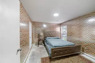 10831 Valley Hills Dr, Houston, TX 77071 - Photo 17