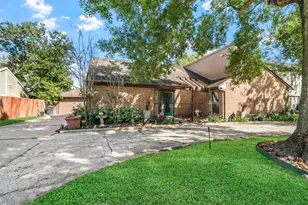 10831 Valley Hills Dr, Houston, TX 77071 - Photo 33
