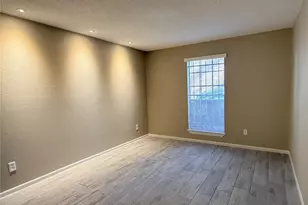 2800 Jeanetta St, Houston, TX 77063 - Photo 11