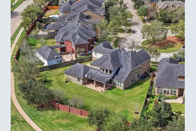 5330 Briarwick Meadow Lane, Sugar Land, TX 77479 - Photo 3