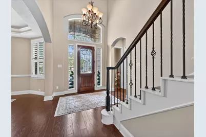 5330 Briarwick Meadow Lane, Sugar Land, TX 77479 - Photo 9