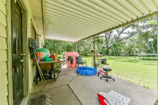 607 Honeysuckle Dr, La Marque, TX 77568 - Photo 17