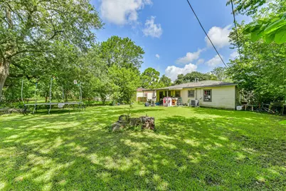 607 Honeysuckle Drive, La Marque, TX 77568 - Photo 15