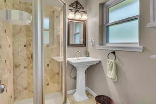 805 Bluebonnet Ln, Katy, TX 77493 - Photo 21