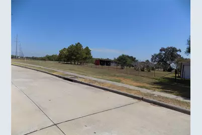 0000 N 16th Avenue, Texas City, TX 77590 - Photo 13