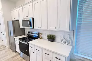 5527 Denmark St, Houston, TX 77028 - Photo 21