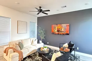 5527 Denmark St, Houston, TX 77028 - Photo 19