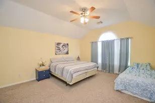 7102 Biton Dr, Houston, TX 77083 - Photo 13