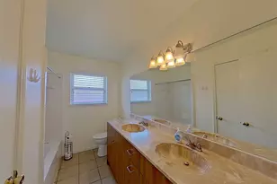 11430 Sagemorgan Dr, Houston, TX 77089 - Photo 17