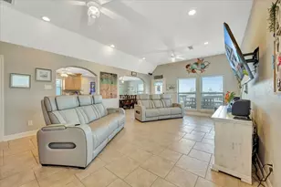 28 Dolphin St, Bayou Vista, TX 77563 - Photo 21