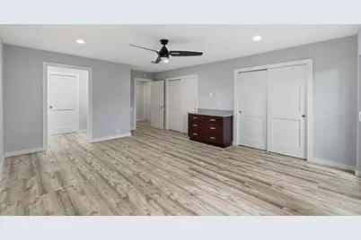 282 Litchfield Lane, Houston, TX 77024 - Photo 25