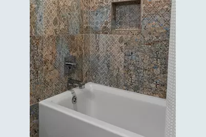 282 Litchfield Lane, Houston, TX 77024 - Photo 37