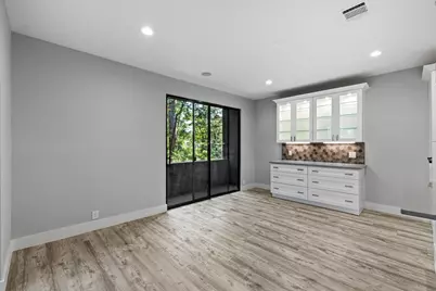 282 Litchfield Lane, Houston, TX 77024 - Photo 7