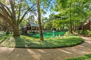 282 Litchfield Ln, Houston, TX 77024 - Photo 39