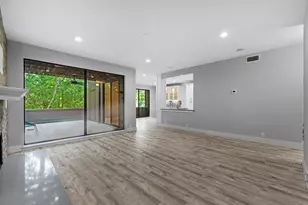 282 Litchfield Ln, Houston, TX 77024 - Photo 1