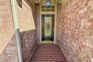 16018 Tall Pine Dr, Pasadena, TX 77059 - Photo 3