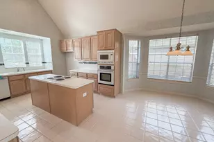 16018 Tall Pine Dr, Pasadena, TX 77059 - Photo 5