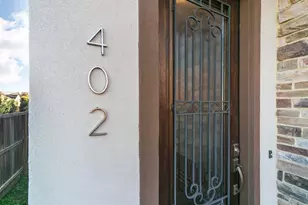 402 W 28th St, Houston, TX 77008 - Photo 5