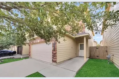 1717 Don Alejandro, Houston, TX 77091 - Photo 3