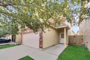 1717 Don Alejandro, Houston, TX 77091 - Photo 3