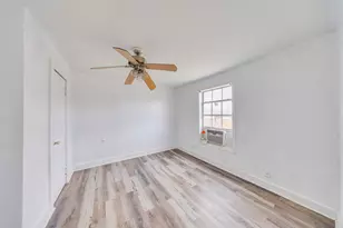 13034 Emporia St, Houston, TX 77015 - Photo 11