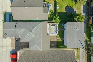 4415 S Ave S, Galveston, TX 77550 - Photo 47