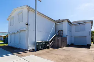 4415 S Ave S, Galveston, TX 77550 - Photo 5