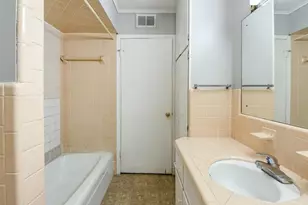 4415 S Ave S, Galveston, TX 77550 - Photo 35