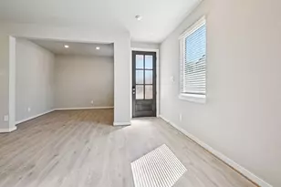 4214 Laurel Oak Cir, Missouri City, TX 77459 - Photo 3