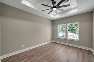 2105 Esther Dr, Houston, TX 77088 - Photo 15