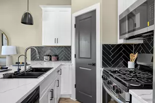 2105 Esther Dr, Houston, TX 77088 - Photo 11